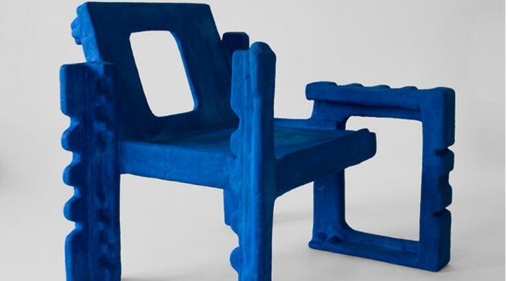 Έπιπλο από σκουπίδια