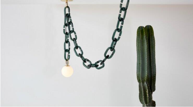 Φωτιστικά Cerine με την χαρακτηριστική αλυσίδα