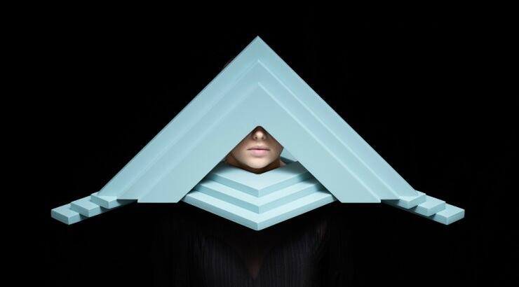 Μάσκες που τις φοράς και θυμίζουν αρχιτεκτονικά μοντέλα