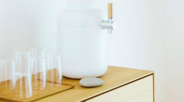 Μια μοντέρνα κινητή βρύση για μπίρα σε βολικό design