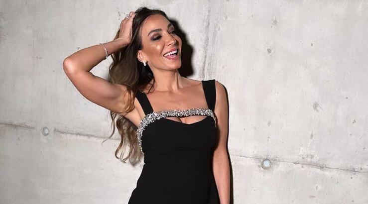 Δέσποινα Τζιαπούρα: Φοράει τα αγαπημένα sneakers των fashion lovers