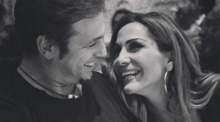 Μετά από 17 χρόνια βλέπουμε πρώτη φορά το νυφικό της Δέσποινας Βανδή