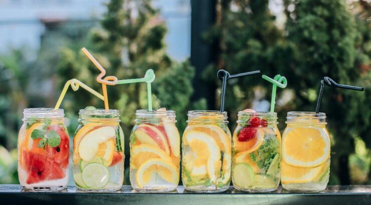 Τα απαραίτητα θρεπτικά συστατικά και βιταμίνες μετά τα 40