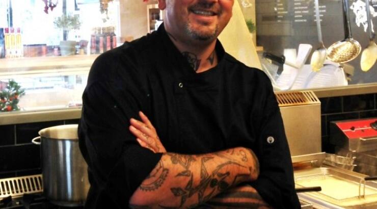 Σκαρμούτσος: «Δεν αναγνώρισα τη Ζέτα Μακρυπούλια και στενοχωρήθηκα»