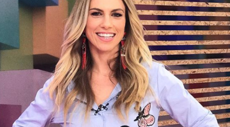 Γιατί έκλεισαν τα φώτα στο πλατό της Ντορέττας Παπαδημητρίου; [βίντεο]