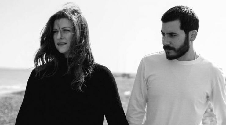 Νίκη Δραγούμη – Βασίλης Χαραλάμπους: Το πρώτο στιγμιότυπο του νεογέννητου γιου τους στο σπίτι [βίντεο]