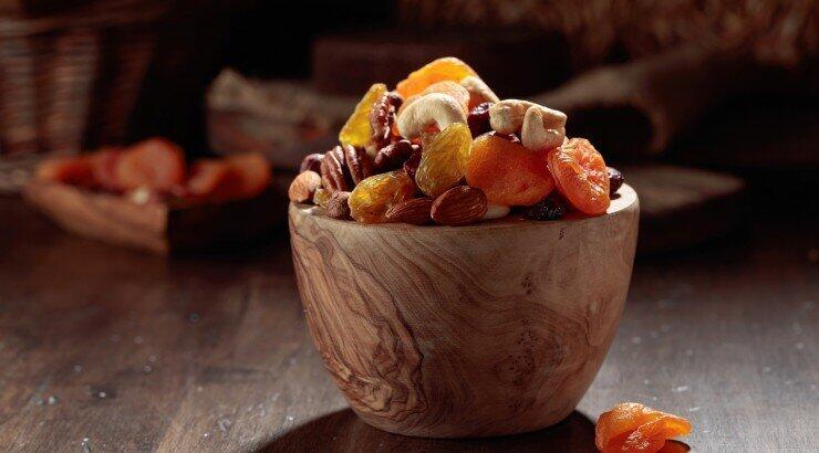 Μάθετε πως μπορείτε να εντάξετε τα αποξηραμένα φρούτα στη διατροφή σας