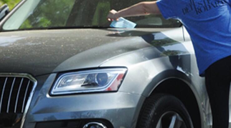 Πήρε πρόστιμο και τα πήρε…στο κρανίο [εικόνες]