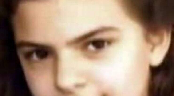  Δεν θα πιστέψετε ποια γνωστή Ελληνίδα παρουσιάστρια είναι το κοριτσάκι της φωτογραφίας