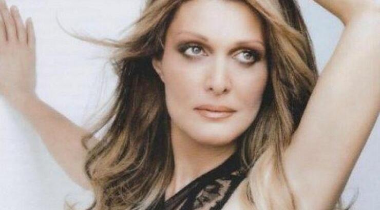 Πρώην συνεργάτης της Ν.Θεοδωρίδου ζει στο δρόμο....[εικόνα]