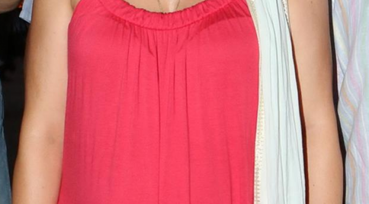 Γνωστή Ελληνίδα ηθοποιός είναι 8 μηνών έγκυος και το μάθαμε τώρα!