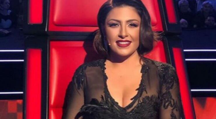 Έλενα Παπαρίζου: Με δημιουργία της Έφης Παπαϊωάννου στο δεύτερο live του "The Voice"