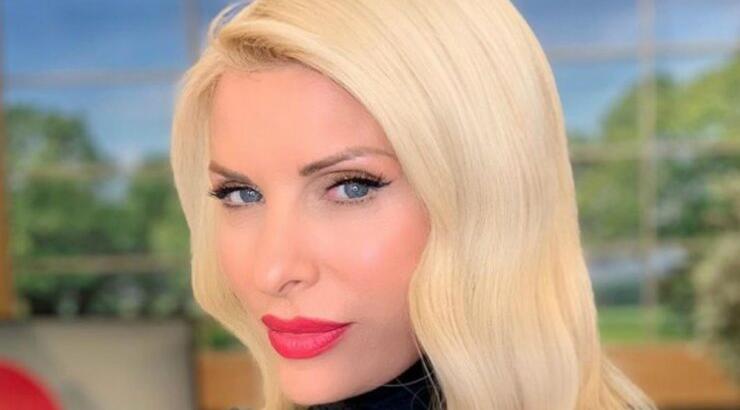 Τι είπε η Έλενη Μενεγάκη για την εφηβεία του Άγγελου και της Λάουρας;