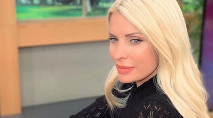 Ελένη Μενεγάκη: Τολμάει και αποκαλύπτει on air ποιους λογαριασμούς έχει κάνει unfollow!