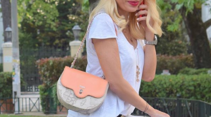 Το μήνυμα που δεν σβήνει ποτέ από το κινητό της η Ελένη Μενεγάκη! [βίντεο]