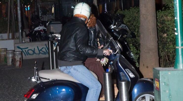 Τους τσάκωσαν οι φωτογράφοι όσο και αν ήθελαν να κρυφτούν