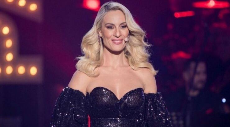 Η Ελεονώρα Μελέτη υποδέχθηκε τη νέα χρονιά με ανανεωμένο hair cut! [εικόνες]