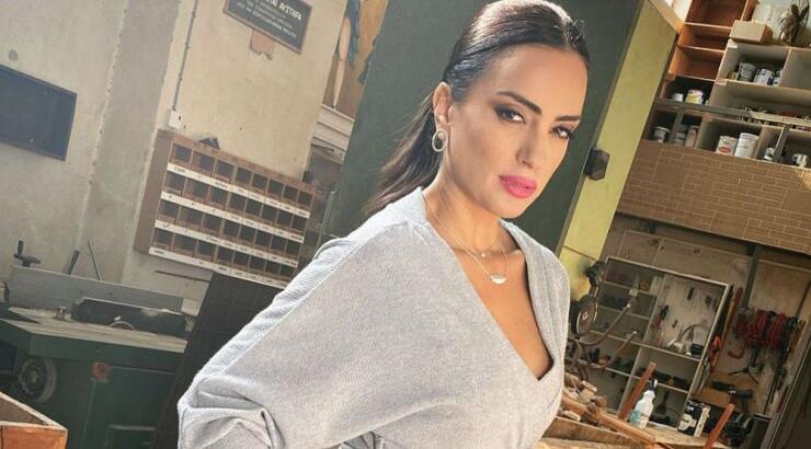 Ελπίδα Ιακωβίδου: Ανακοίνωσε πως γνωστό τηλεοπτικό πρόσωπο στο νησί είναι θετικός στον κορωνοϊό