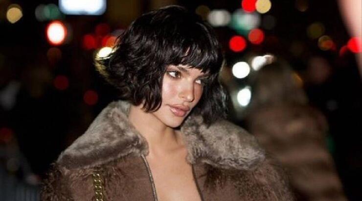 Emily Ratajkowski: Ποζάρει ολόγυμνη στο instagram και ξεπερνά το 1 εκατομμύριο likes