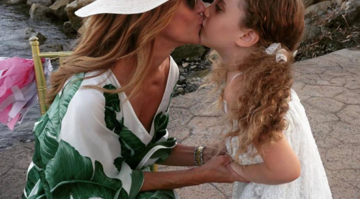 Έμιλη Γιολίτη: Το όμορφο πάρτι δίπλα στη θάλασσα για τα γενέθλια της κόρης της!