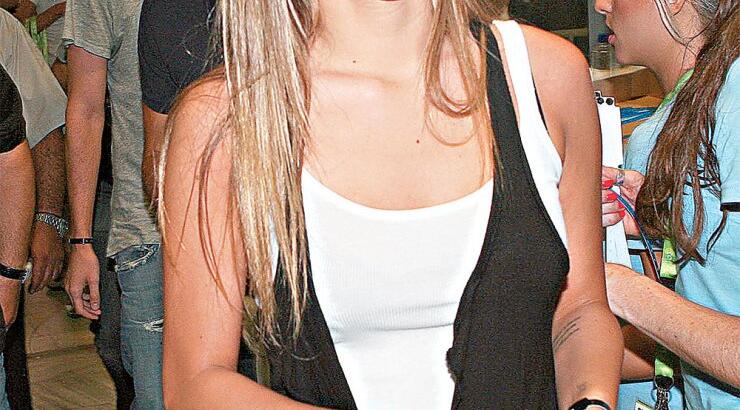 Σοκ για την Εριέττα Κούρκουλου! Της επιτέθηκαν τρεις Ρομά στην μέση του δρόμου