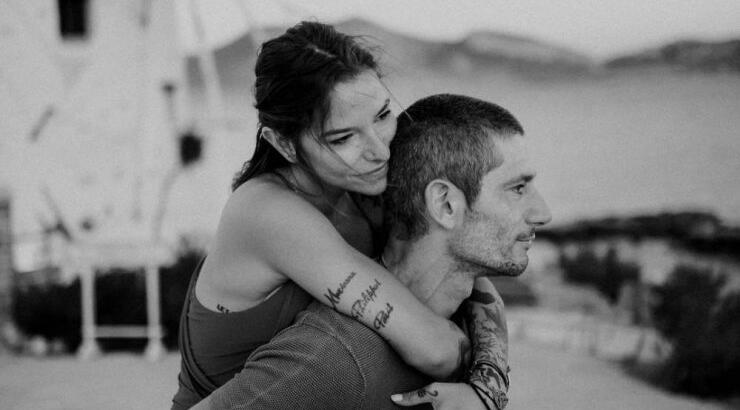 Εριέττα Κούρκουλου: Το tropical πάρτι γενεθλίων αγκαλιά με τον γιο της στη Μύκονο [βίντεο]