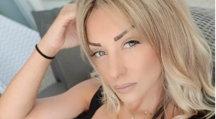 H Εducation Manager της Estée Lauder Κύπρου μας δείχνει πως μέσα σε δυο λεπτά μπορείς να περιποιηθείς το δέρμα σου 