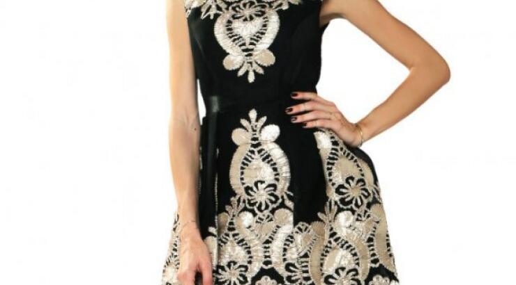 Έβελυν Καζαντζόγλου: Πως σχολιάζει το tweet που ακούστηκε στον αέρα για το στήθος της!