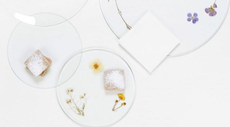 Πιάτα με παγωμένα λουλούδια!