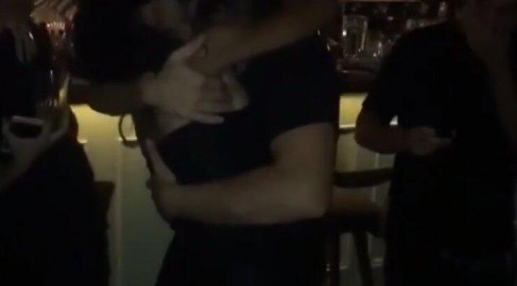 Επώνυμη Ελληνίδα γιόρτασε τα γενέθλιά της με το σύντροφό της στο πλάι της! [βίντεο]