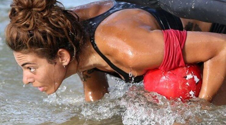 Το βίντεο που "καίει" την Ευρυδίκη Βαλαβάνη! Δείτε πως την αποχαιρέτησαν οι συνάδελφοί της πριν φύγει για Άγιο Δομίνικο!