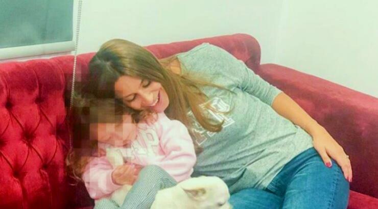 Κωνσταντίνα Ευριπίδου: Πρωινό παιχνίδι με τη μικρή Αριάδνη! [εικόνα]