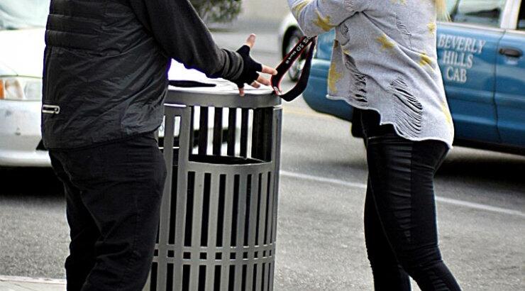 Θερμό επεισόδιο ανάμεσα σε διάσημη και παπαράτσι