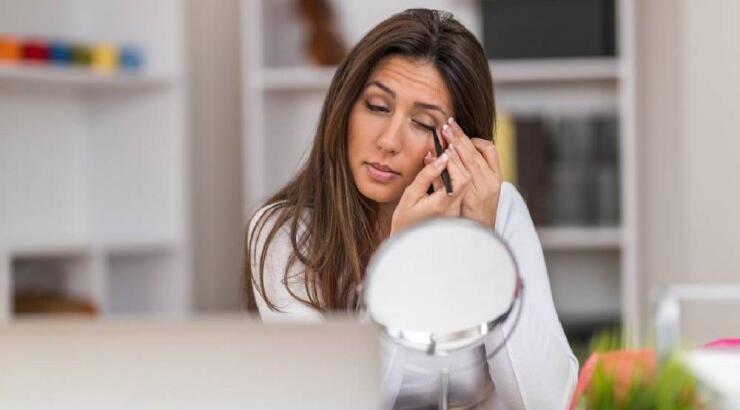 5 βήματα για να πετύχεις εύκολα την εφαρμογή του eyeliner 