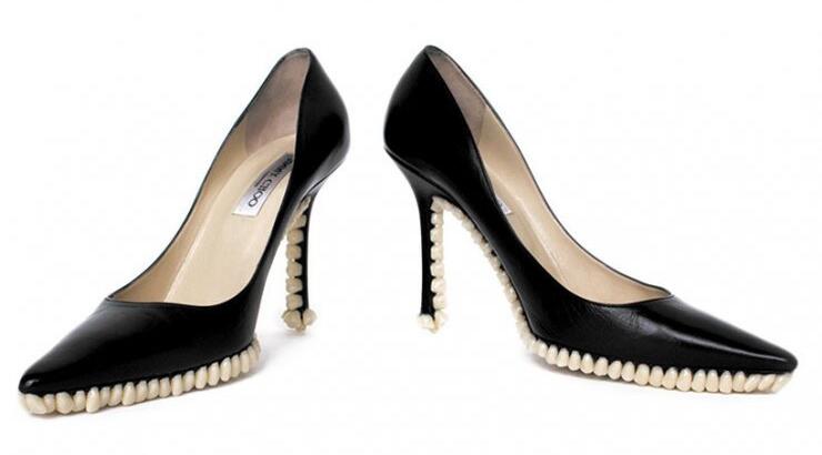 Δόντια στη σόλα!