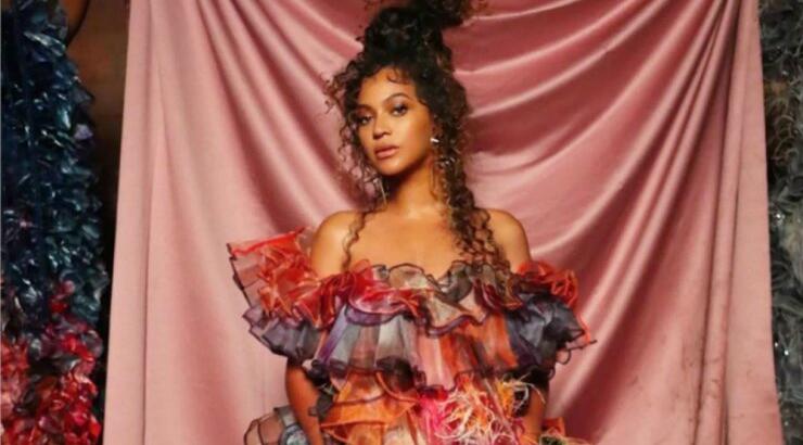 Η Beyonce με δημιουργίες δύο Ελλήνων σχεδιαστών στο νέο της visual album