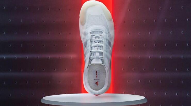 Τα νέα sneakers από την συνεργασία Adidas X Prada είναι φανταστικά