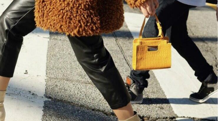 Αυτό το νέο bag brand άρχισε να απασχολεί τον κόσμο της μόδας