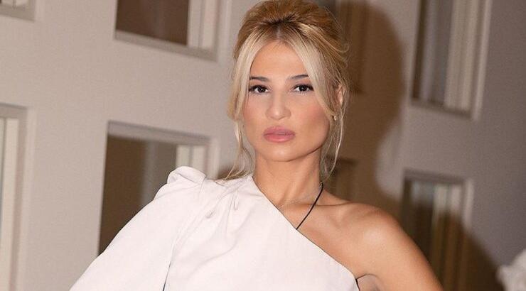 Φαίη Σκορδά: Το hair style της είναι ιδανικό για τις εξόδους του σαββατοκύριακου