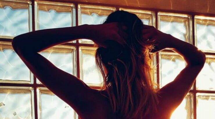 Εστεμμένη Κύπρια τρελά ερωτευμένη! Μας δείχνει για πρώτη φορά τον σύντροφό της!