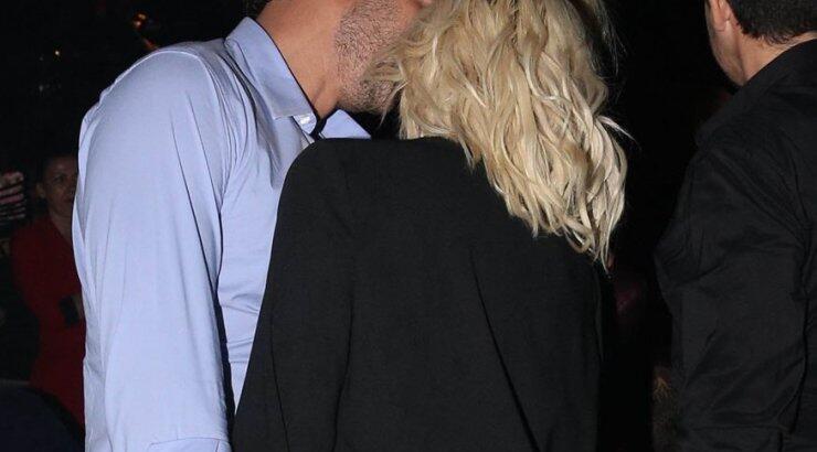 Νέος έρωτας στην ελληνική showbiz!