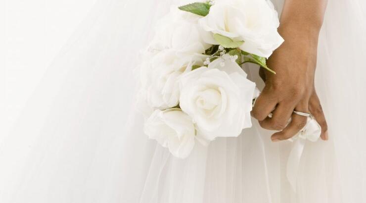 Βέρα στο δεξί … 