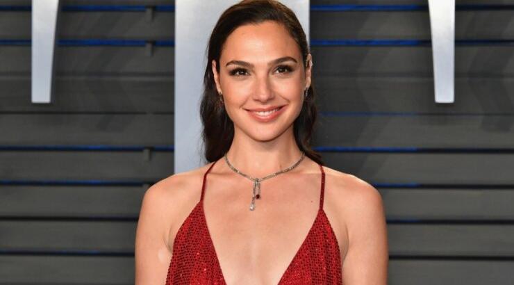 Gal Gadot: Υποδέχθηκε στον κόσμο το τρίτο της παιδάκι [εικόνα]