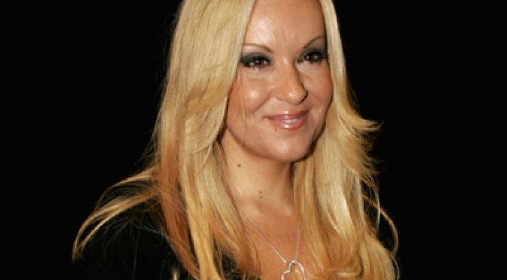 Ναταλία Γερμανού: «Με τη μητέρα μου έχουμε με το ζόρι μια στοιχειώδη σχέση»