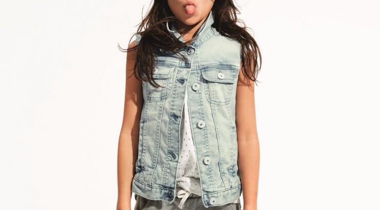 Το Gap γιορτάζει την παιδικότητα 