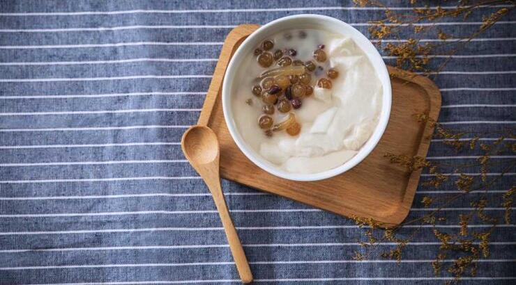 Προβιοτικά και πρεβιοτικά: Με ποιον τρόπο ωφελούν την υγεία μας