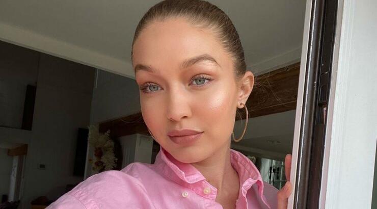 Η Gigi Hadid ποζάρει με τη νεογέννητη κόρη της στο instagram [εικόνα]