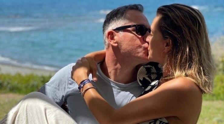 Νικόλας Παπαδόπουλος: Οι ευχές που έστειλε στην σύζυγό του για την ονομαστική της εορτή [εικόνα]