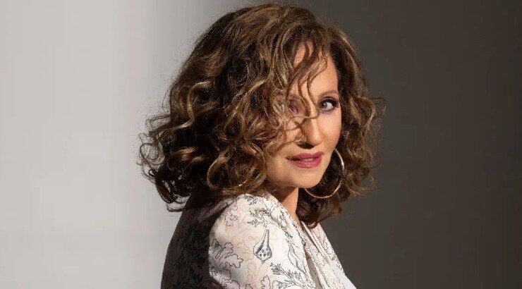 Γλυκερία: Όσα είπε για το ενδεχόμενο να σταματήσει το τραγούδι [βίντεο]