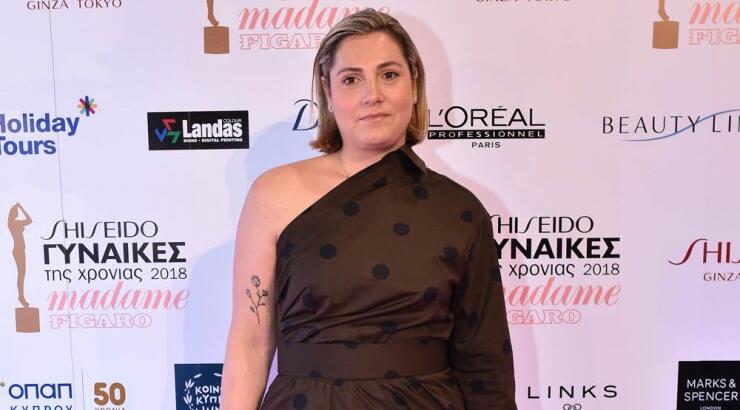 Πόλυ Τύμβιου: Λατρέψαμε το πουά φόρεμα της